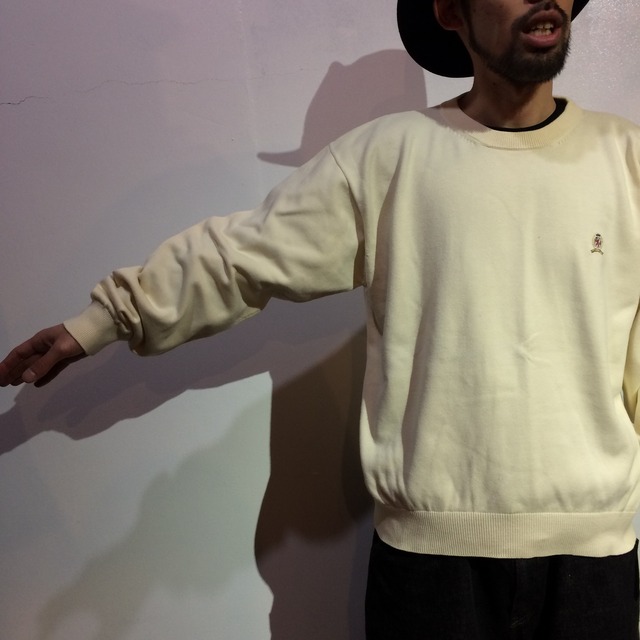 『送料無料』 TOMMY HILFIGER ワンポイントニットソー 無地 ホワイト XL