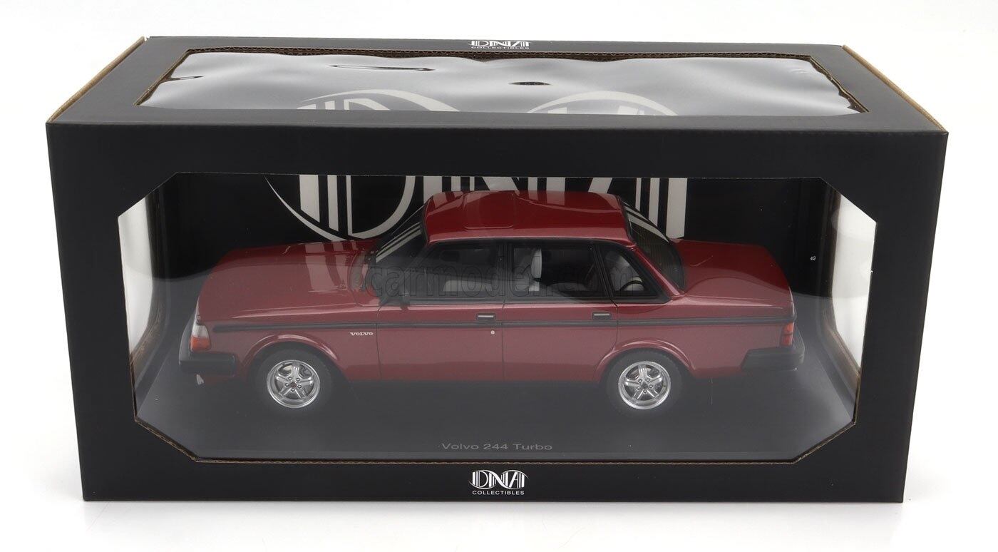 104-048 Cult 1/18 ボルボ 244DL red 1975 104-048 Cult 1/18 ボルボ 244DL red 1975