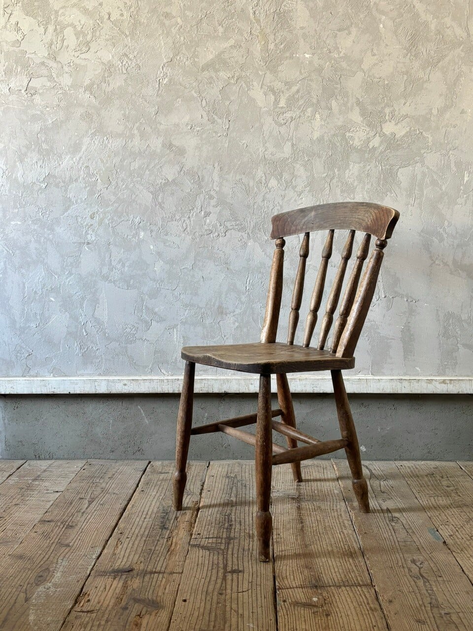 Chair (A28-80)