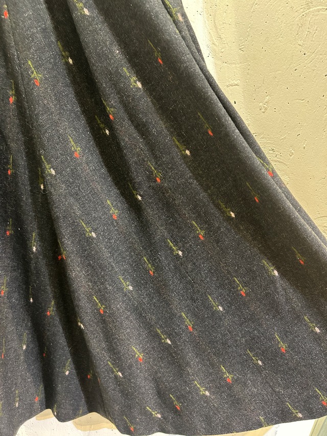 50's flower print gray wool skirt with belt