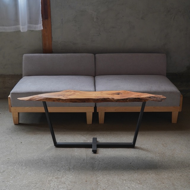 欅の一枚板 ローテーブル