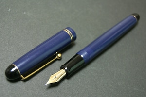 '80s　パイロット カスタム ６７　PILOT CUSTOM 67 紺　（細字）　14K　　　　　01094