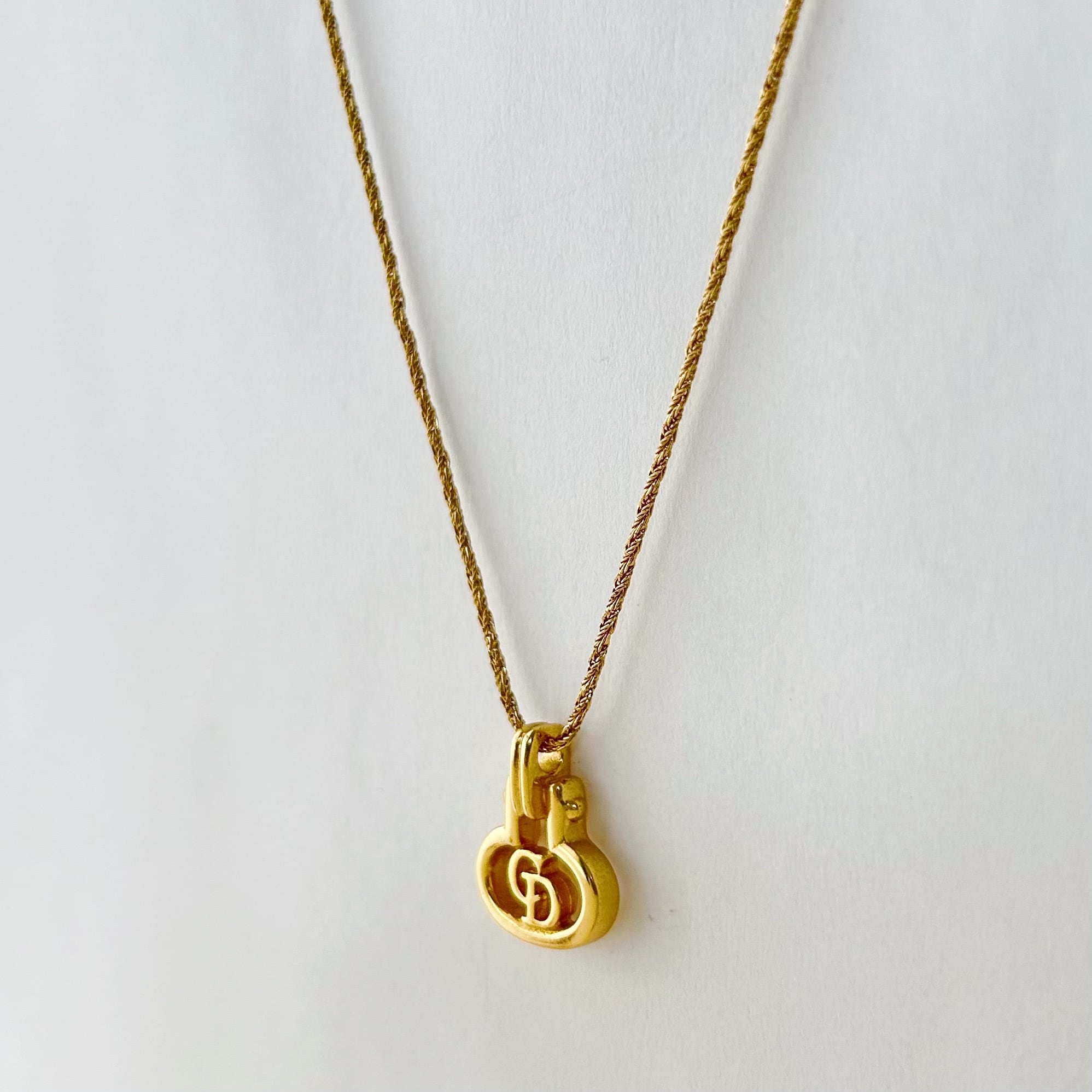 N6000】Christian Dior logo cut out necklace/クリスチャンディオール