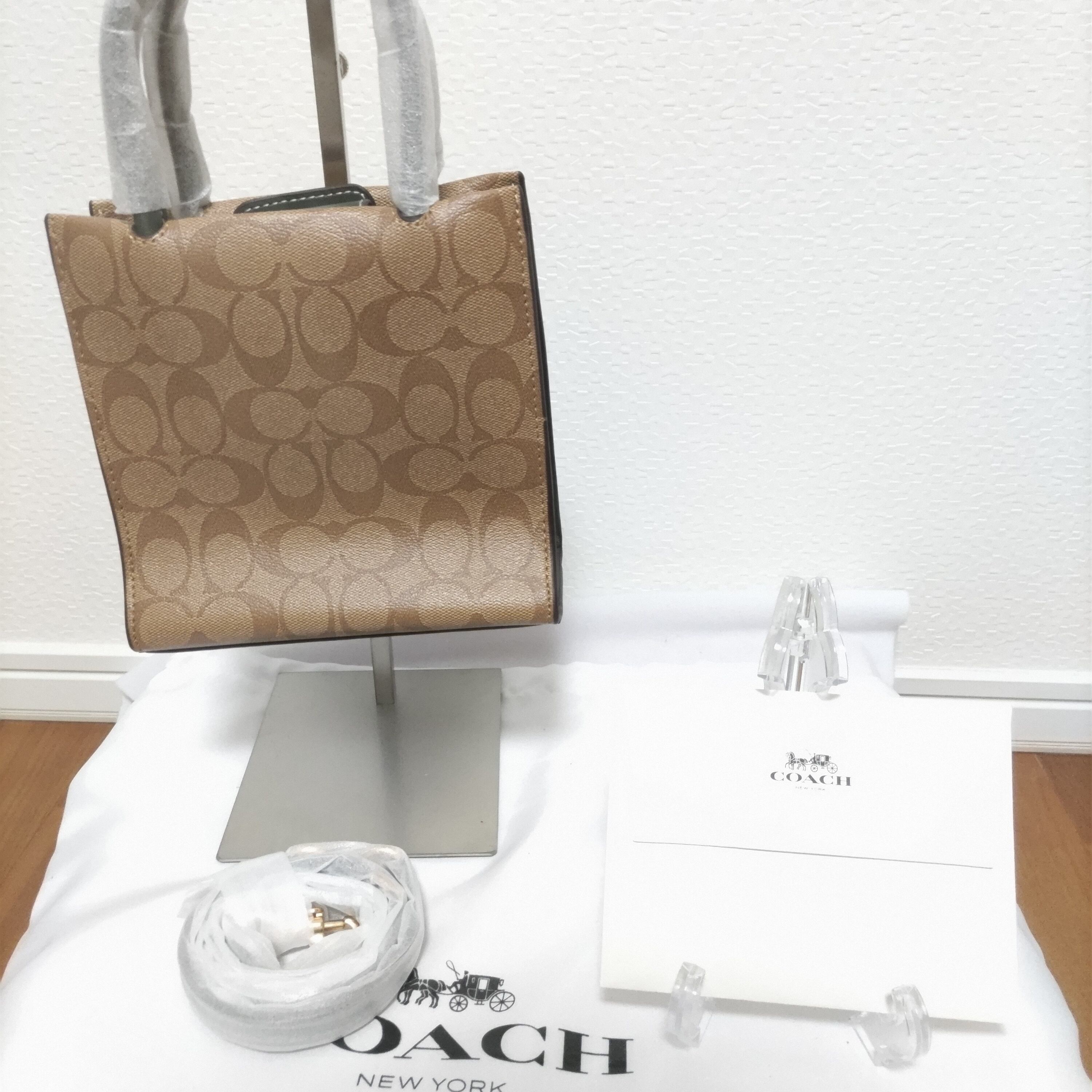 COACH コーチ ミニクロスウェア シグネチャーキャンバス 日本未入荷  