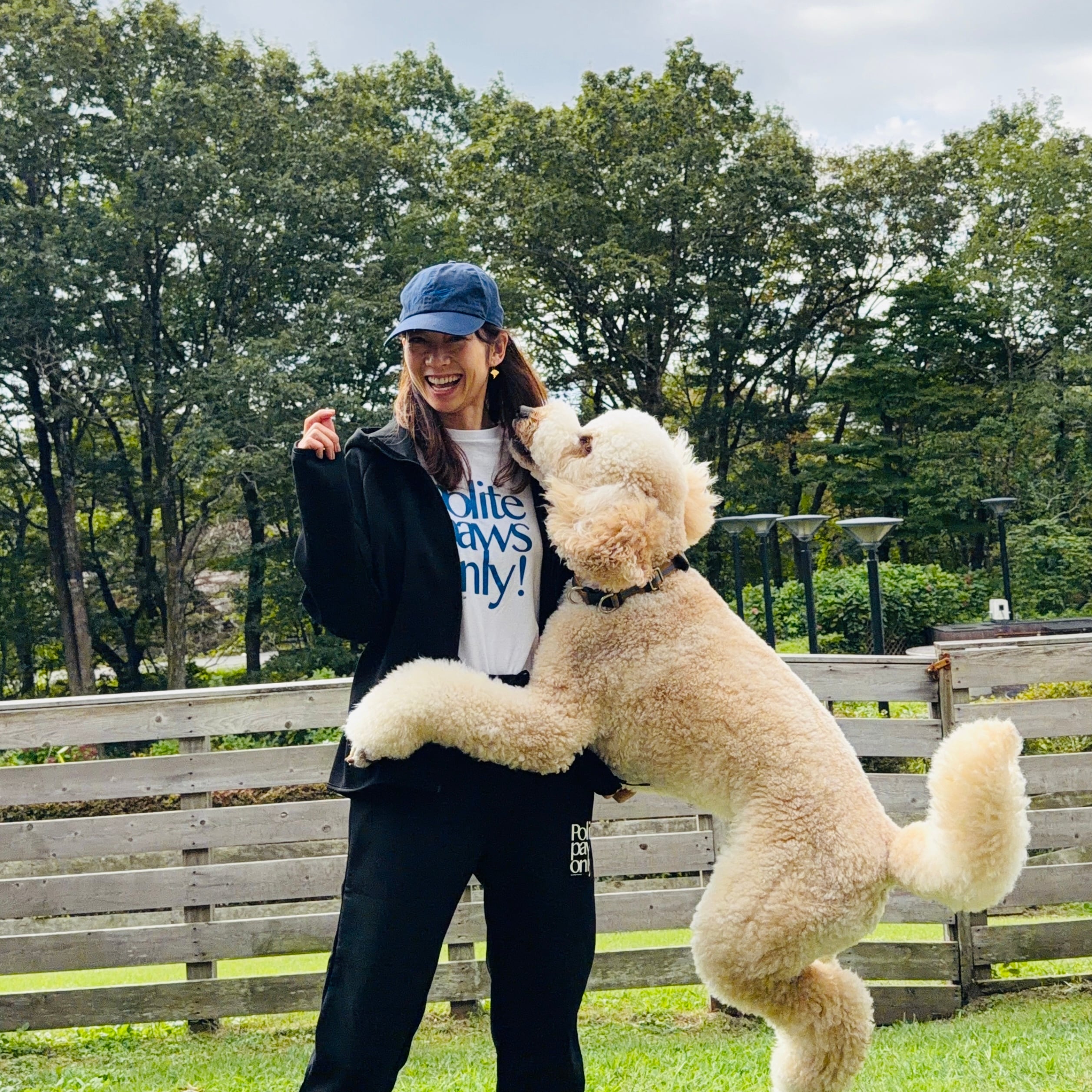 Polite ジップパーカー