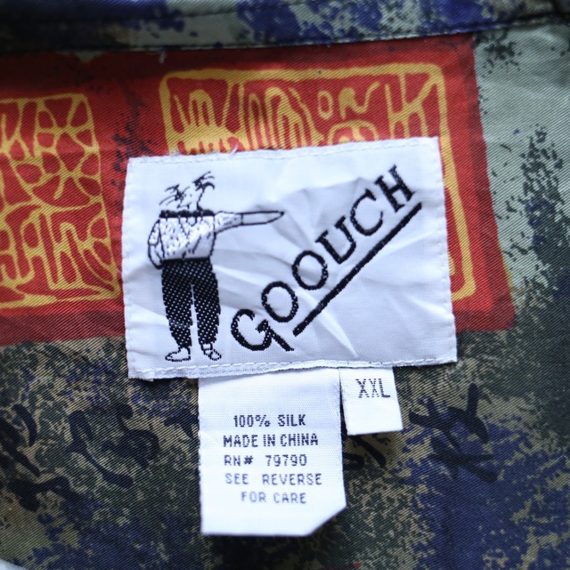 "GOOUCH" 漢字 art pattern over silhouette silk shirt