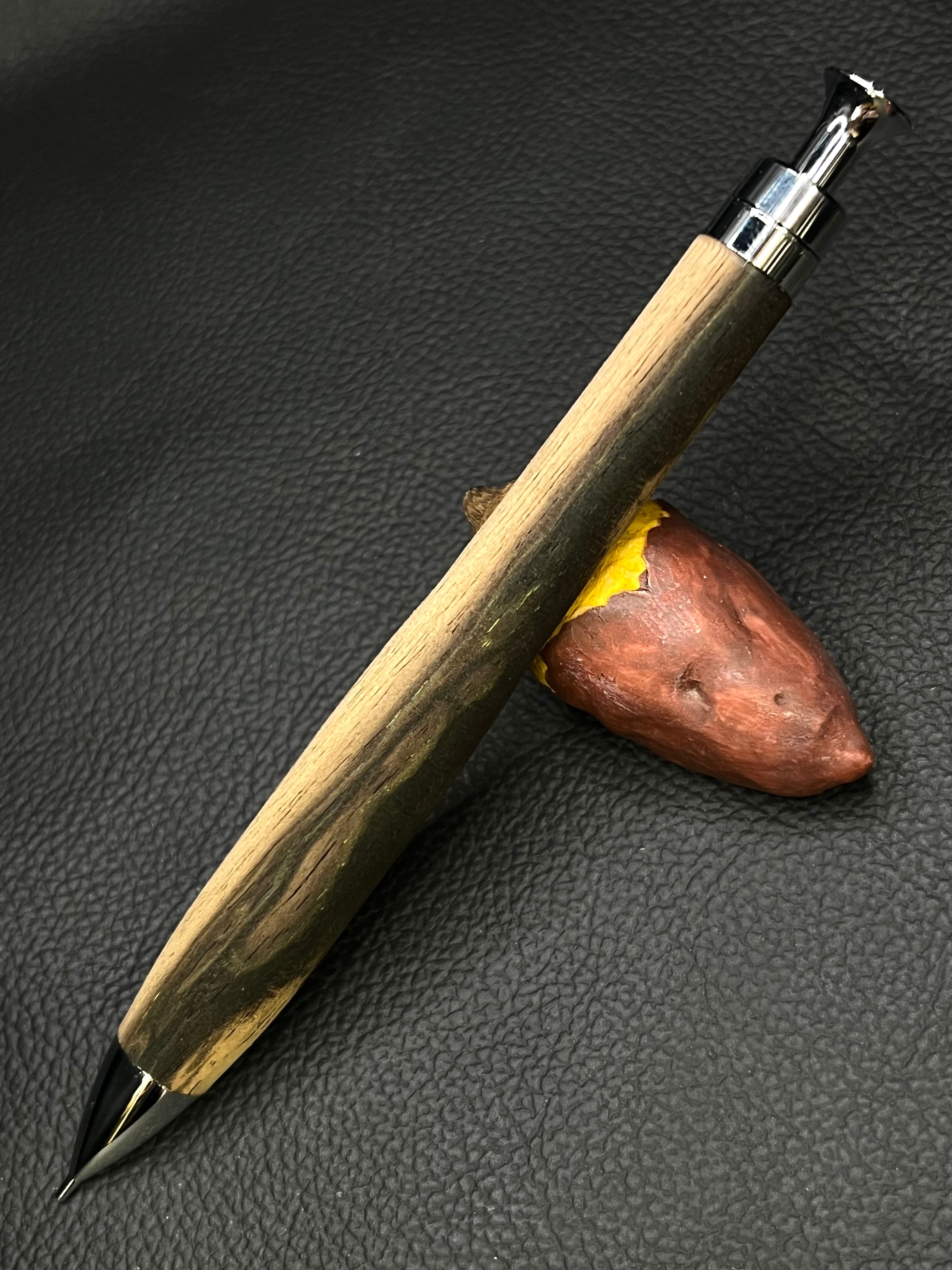 49 黒柿孔雀杢 | こぶた工房