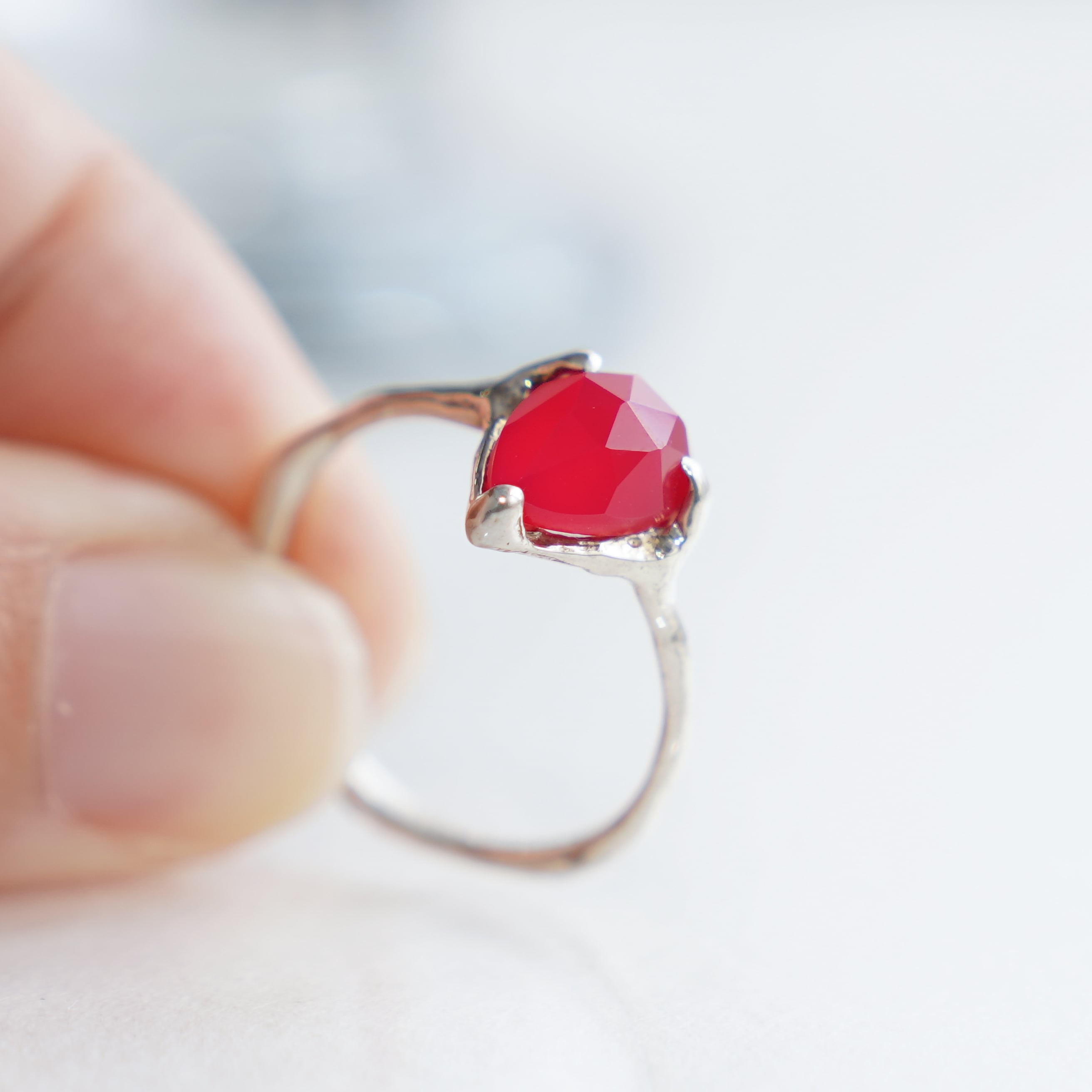 レッドカルセドニーのペアシェイプリング シルバー《送料無料》天然石