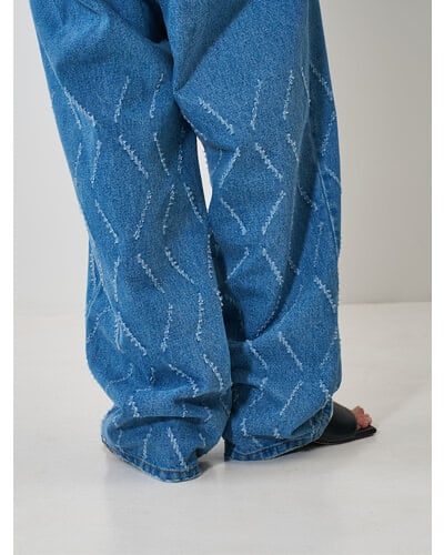 【YENN】 LASER CUT WIDE DENIM