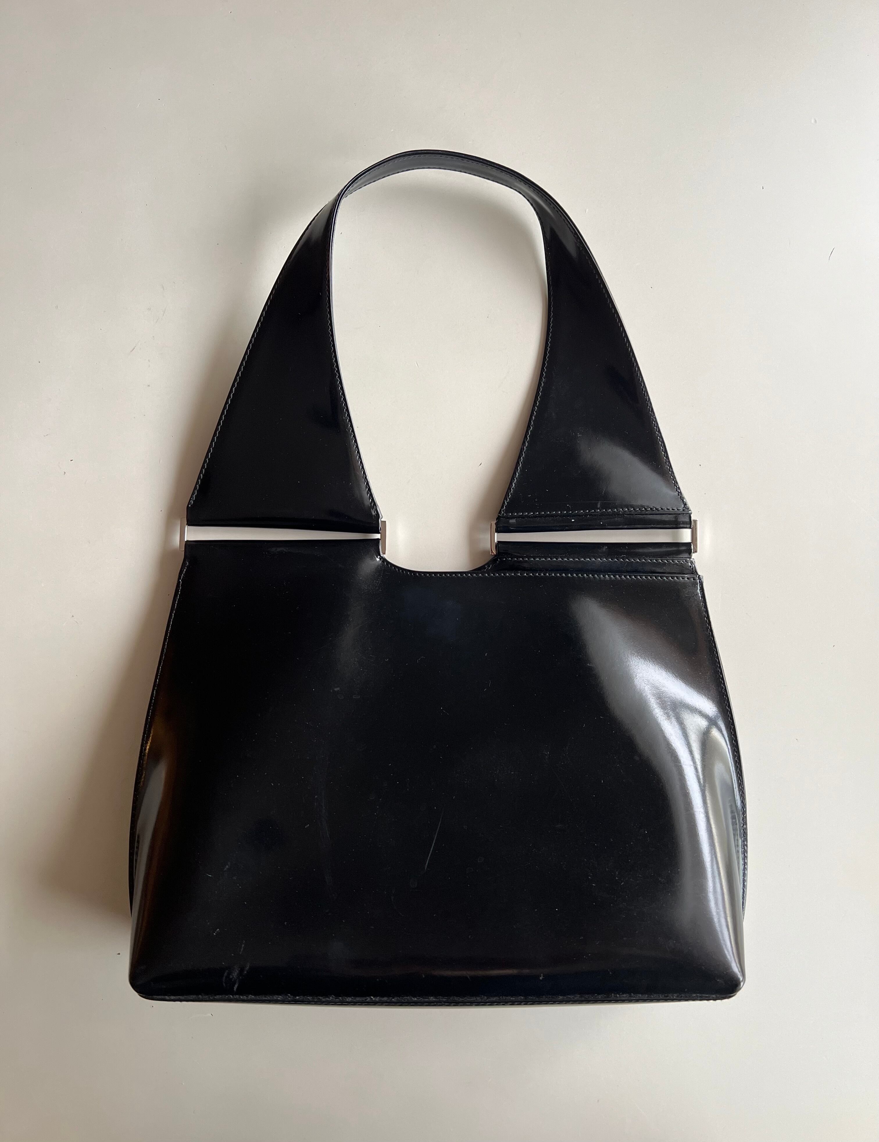 AW1995 GUCCI by Tom Ford enamel bag | triptraproll
