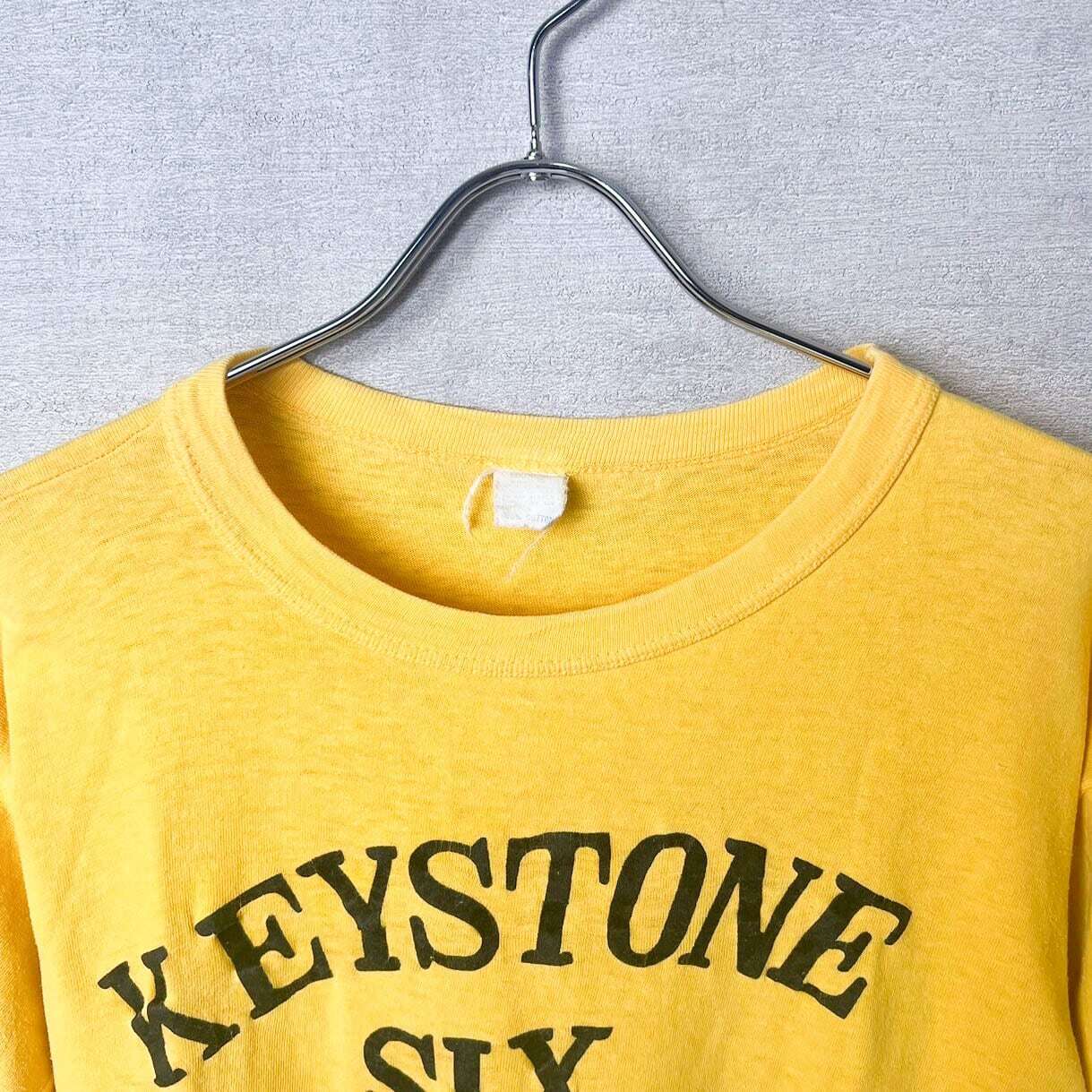 [VINTAGE] 80s KEYSTONE SIX PRINT TEE