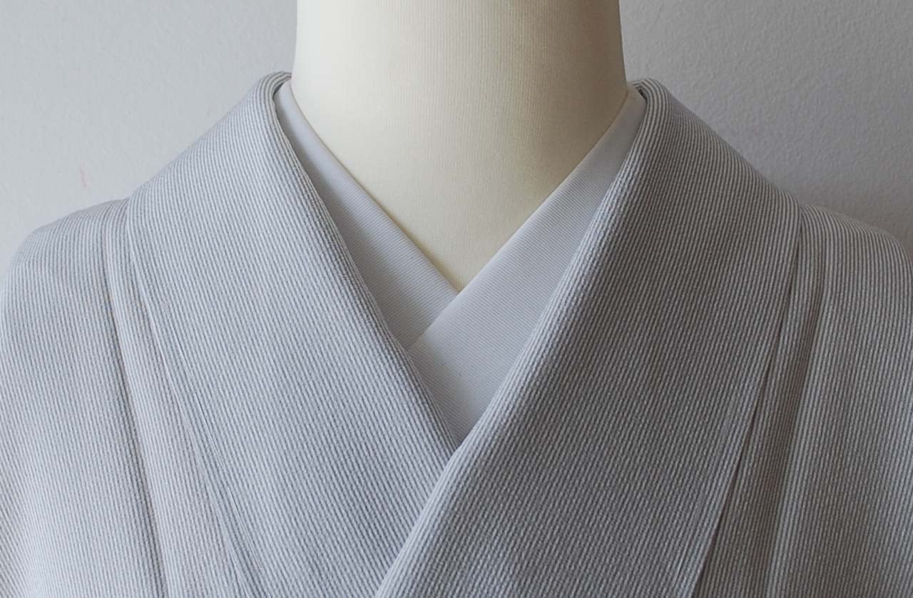 単衣】白×霞色 伝統工芸伊勢型写 万筋 江戸小紋 新品 | 大山キモノ・ち