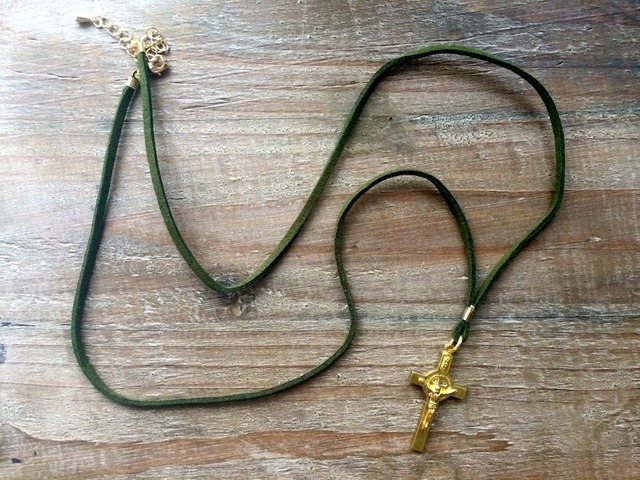 Leather necklace(cross)