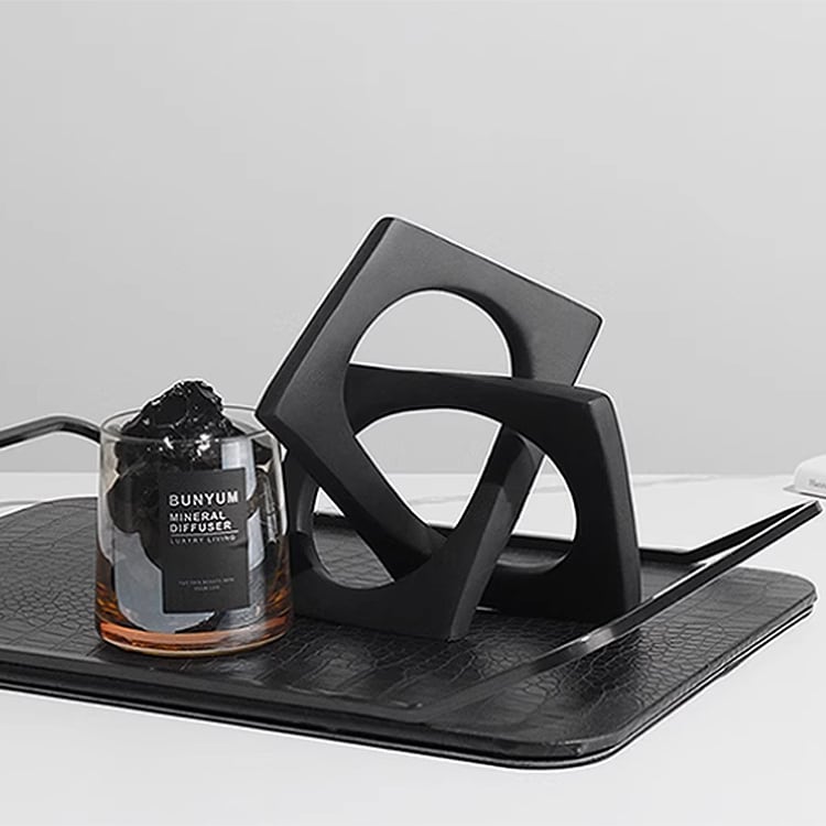 インテリアオブジェ半額中！ 一生紀 テーブル オブジェ スチール ブラック アヤ サイド