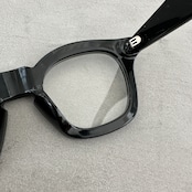 wide frame sunglasses/black