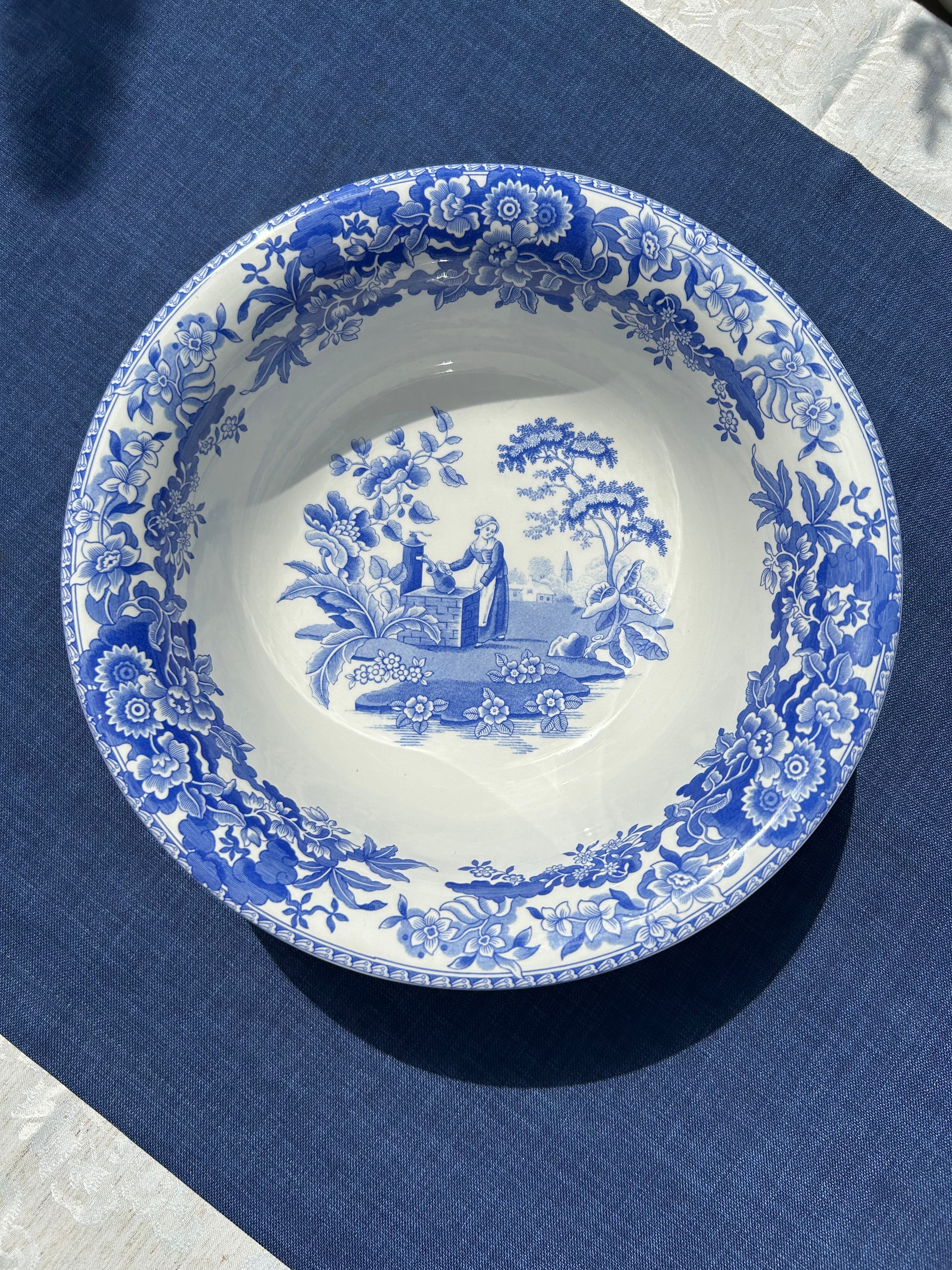 SPODE社　ブルールームコレクション　サービングボウル　”The Girl at Well"