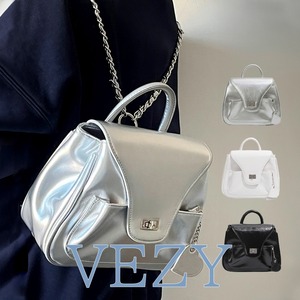 スクエアバッグ 可愛い リュックサック 韓国風 PUレザー 2WAY バックパック チェーンショルダー おしゃれ 大人 女子 アウトドア バッグ BAG ベジー VEZY ItemNo.【19892196 】