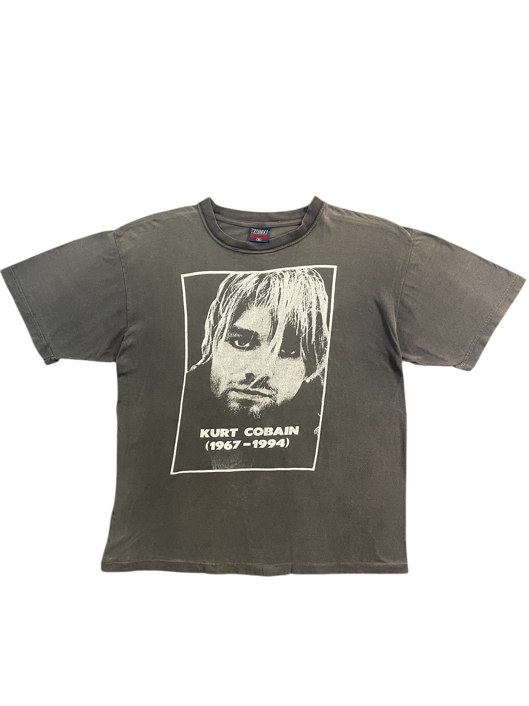 NIRVANA】ニルヴァーナ Kurt Cobain(カートコバーン) Tシャツ (1967