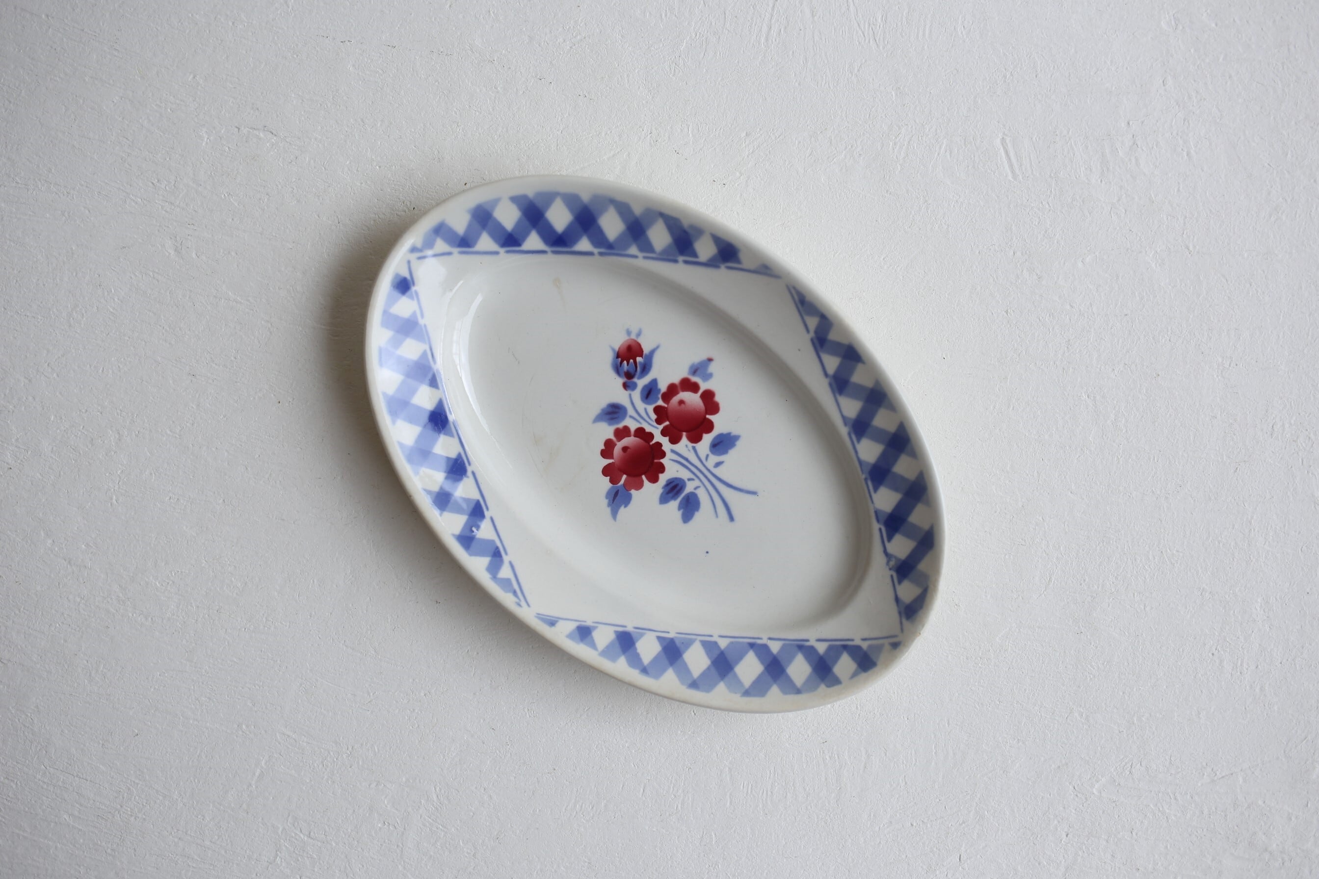 希少　美品　リュネビル　お花のオーバル皿　フランスアンティーク フランス アンティーク ヴィンテージ KG LUNÉVILLE リュネヴィル