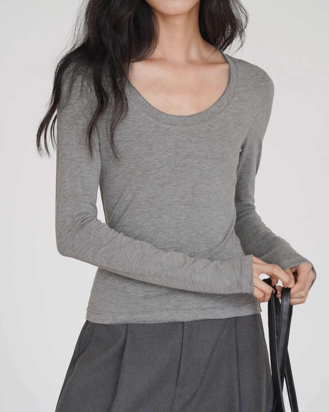 Round neck slim fit Top　T20173