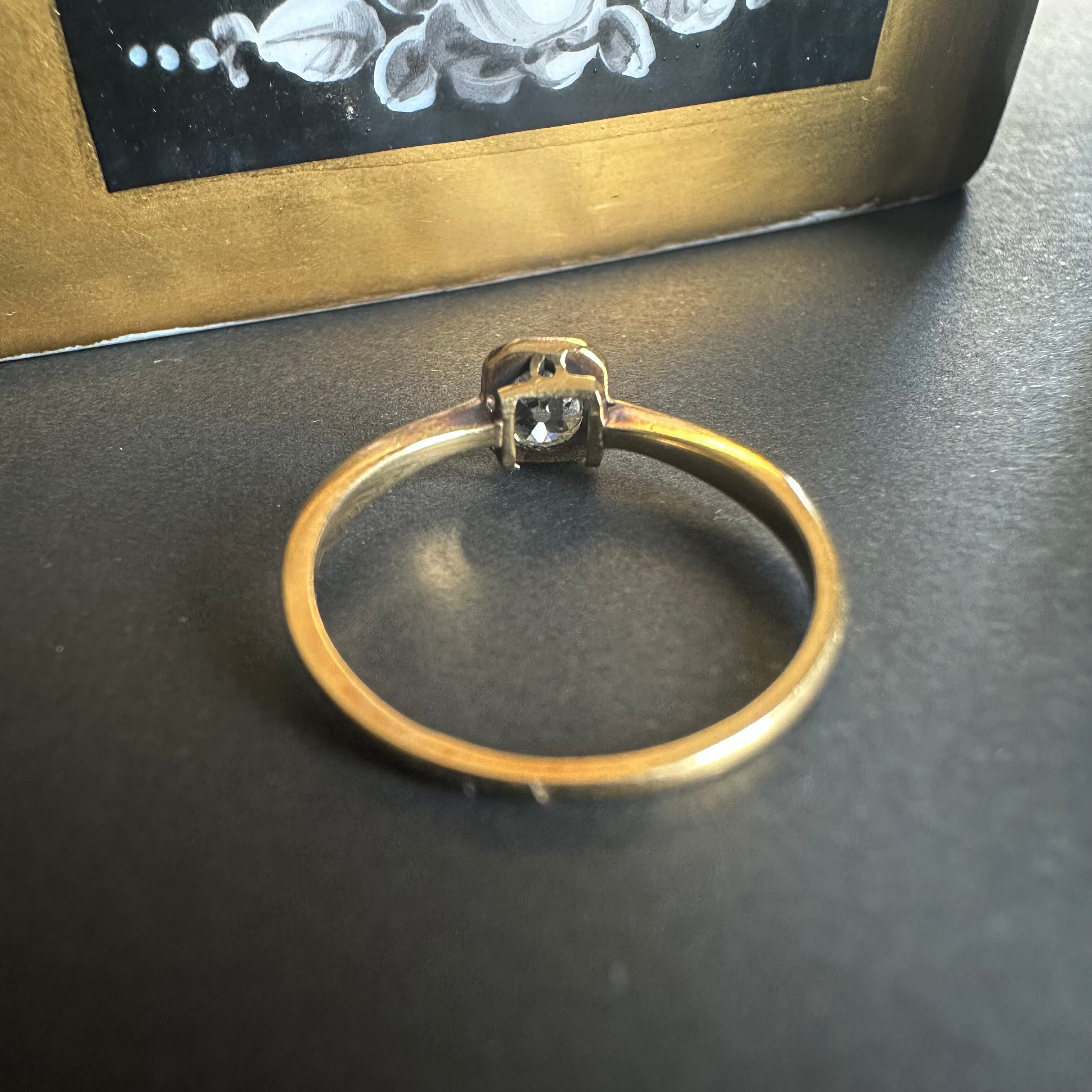 オールドカットダイヤモンドソリテールリング | Maria Alonso Antiques