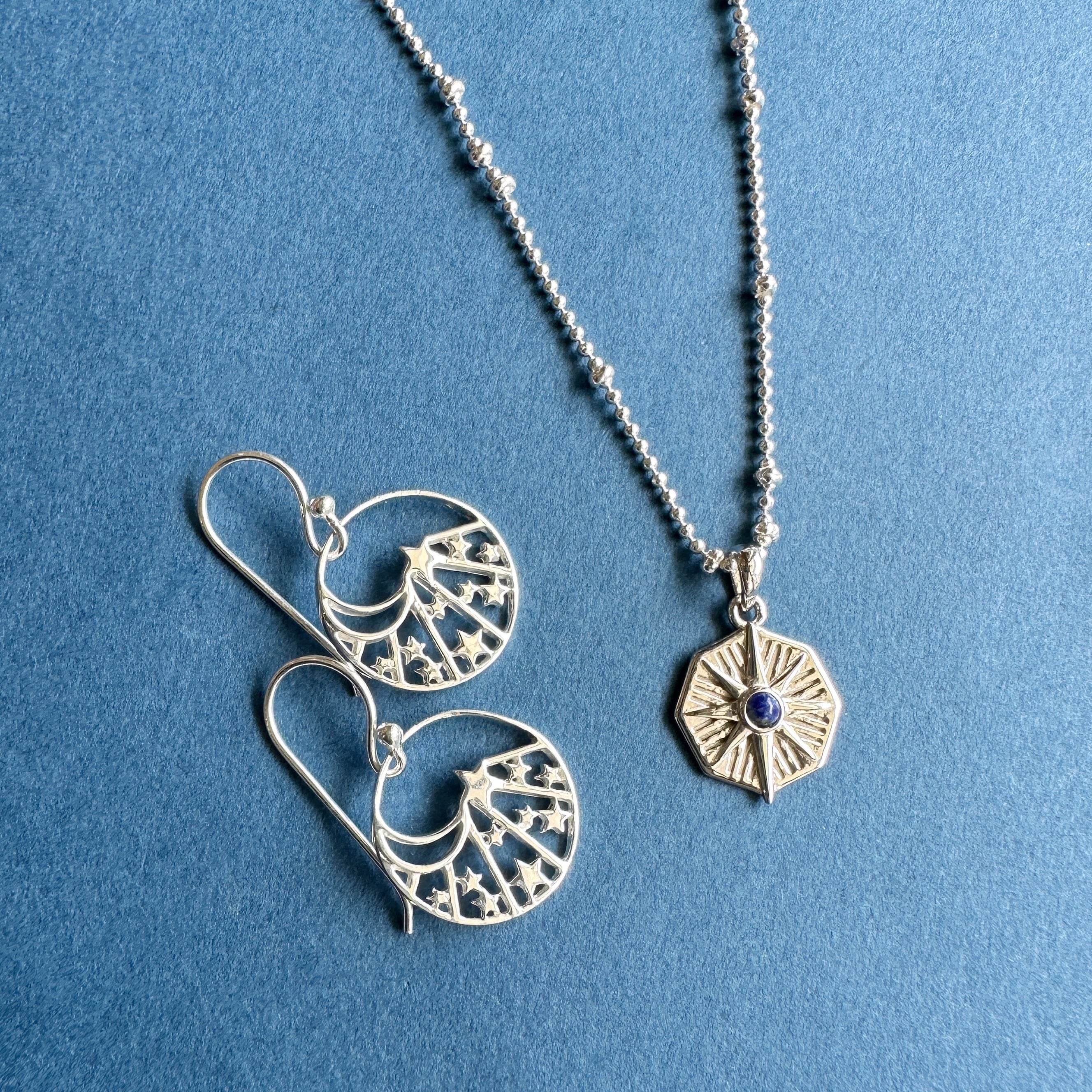 ラピスラズリ スパークリング スター ネックレス 月星 | 【公式通販