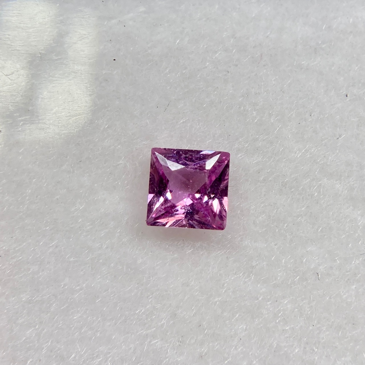 プリンセスカット サファイア 約3.5mm*2.1mm r-0334