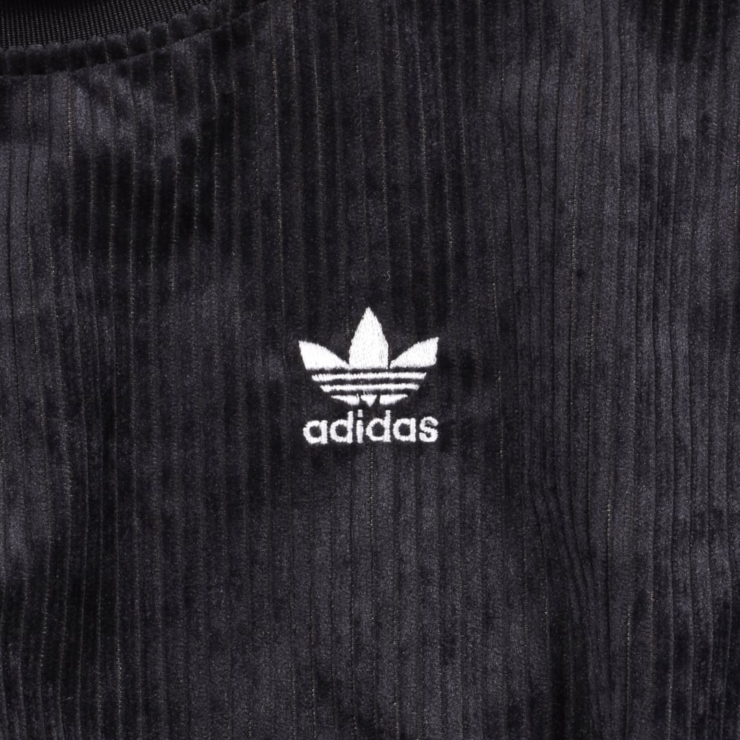 adidas】2021A/W ベロアコーデュロイ オーバースウェット