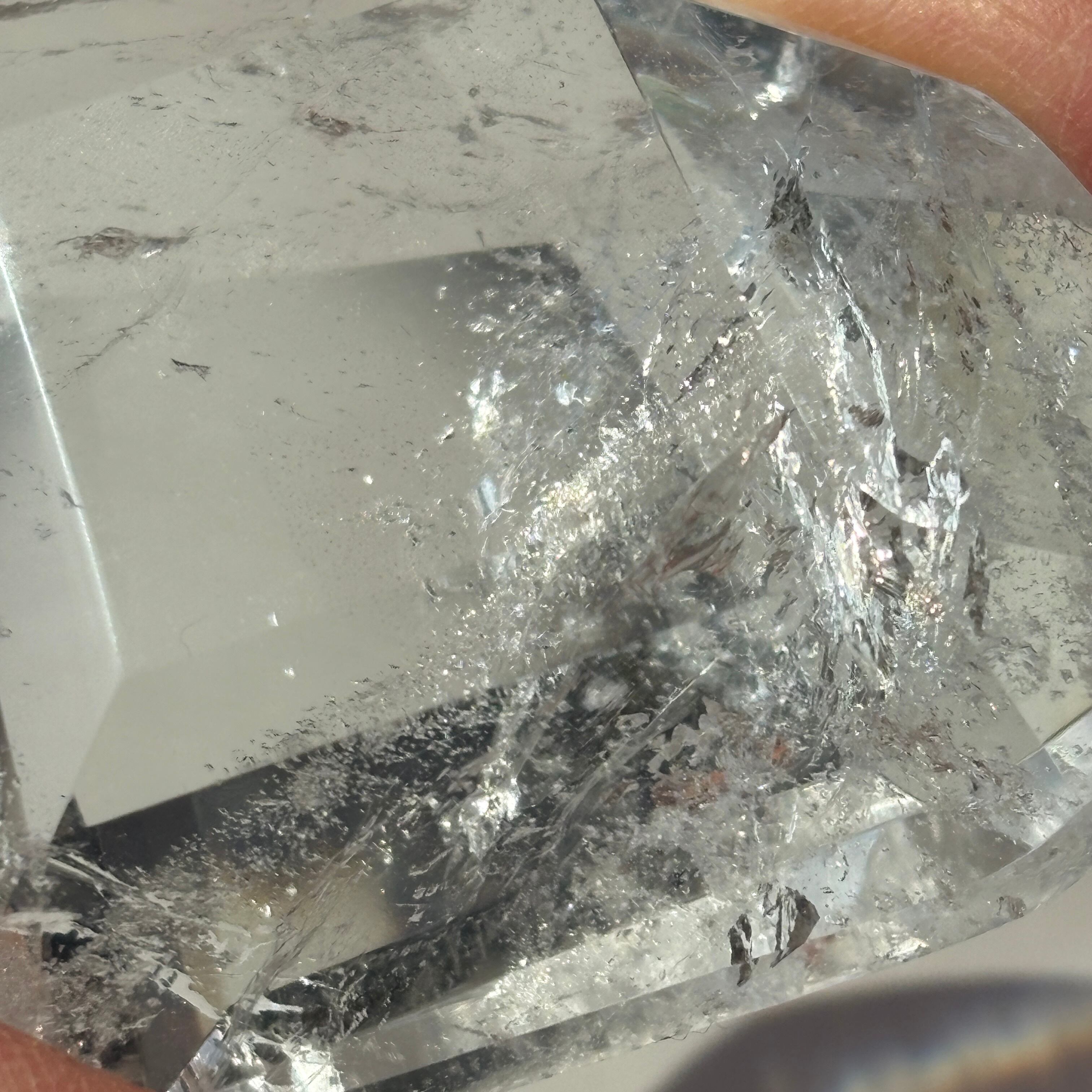 トカンティンス州産 レムリアンシードクリスタル 水晶 ハート ② 虹