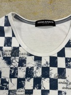 ''HIDEAWAYS'' checkered pattern T-shirts