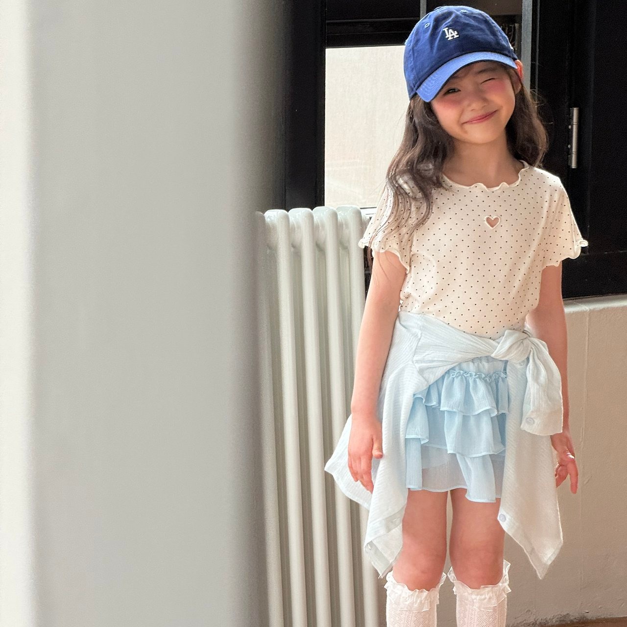 [ninibello] Dot Heart Punching Tee / [니니벨로] 도트하트펀칭티