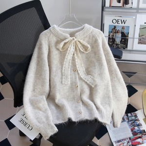 レディース トップス セーター カーディガン 羽織 前開き 長袖 ラウンドネック 襟なし フェミニン レース リボン ボタン かわいい おしゃれ ガーリー 存在感 抜け感 ラブリー キュート カントリー ロマンティック ナチュラル 無地 春 秋 デート お出かけ 女子会 休日 ショッピング コンサート ライブ お花見 カフェ ランチ 重ね着 プレゼント プチプラ 普段使い 着回し モテ 清楚 インスタ映え 定番 フリーサイズ ワンサイズ カラバリ レッド アプリコット ベーシックカラー 春カラー