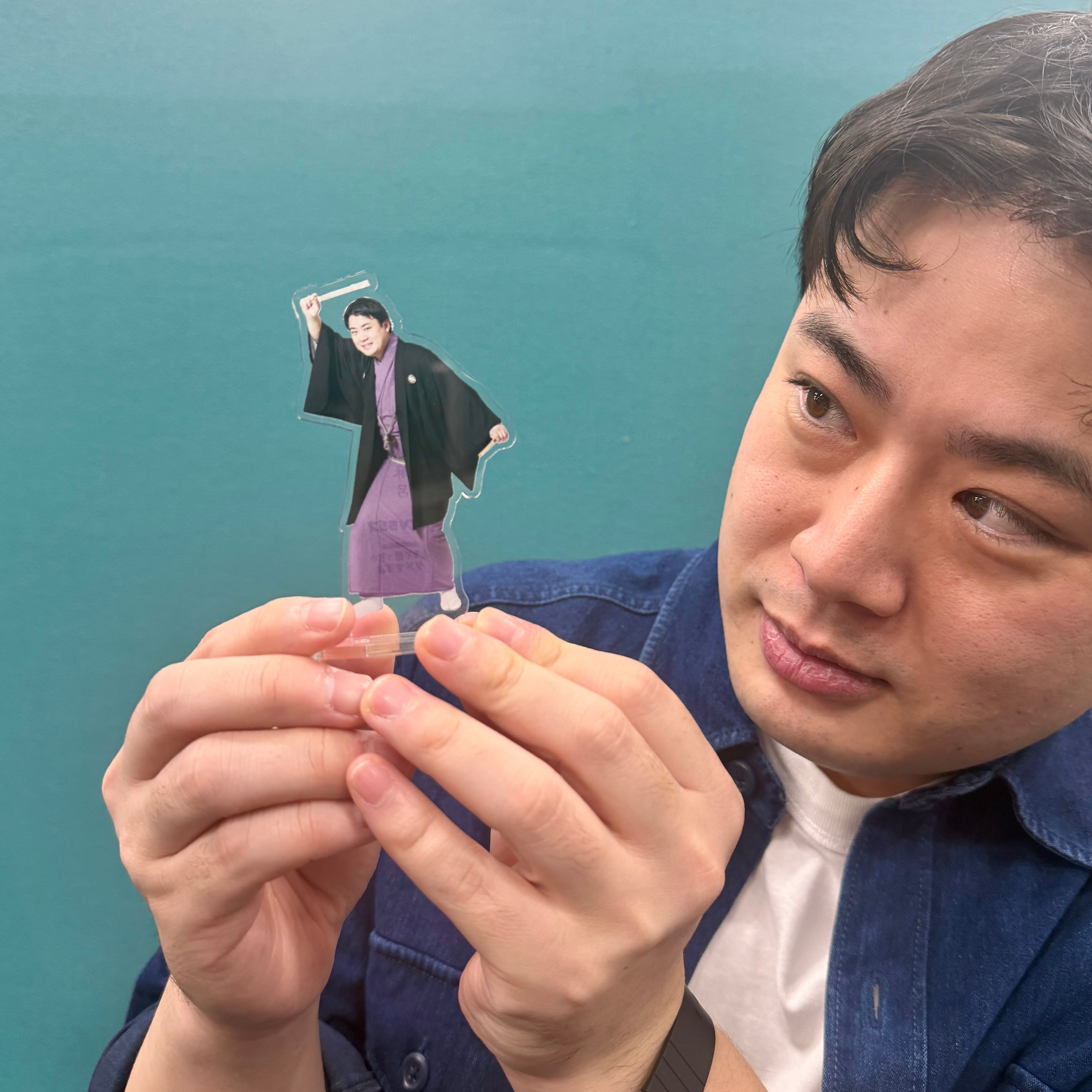 神田松麻呂アクリルスタンド | STVラジオ「神田松麻呂のよそで言っちゃ