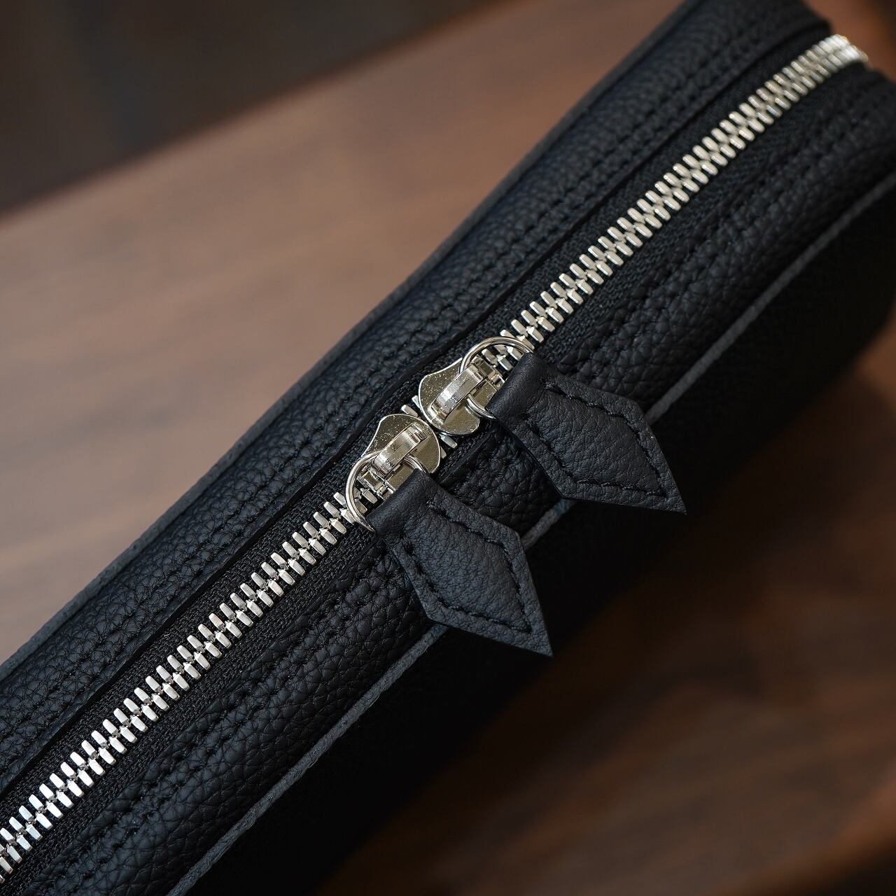 ル・ボナー】ポーチピッコロ シュランケンカーフ ブラック