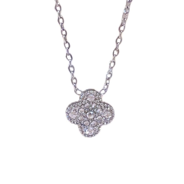 zirconia clover necklace