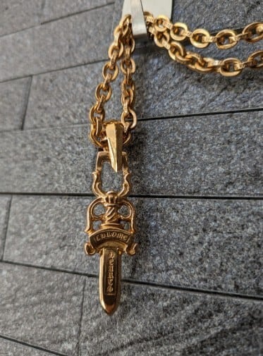 CHROME HEARTS クロムハーツ #10 ダガーペンダント パヴェダイヤ CHROME HEARTS クロムハーツ #10 ダガーペンダント パヴェダイヤ