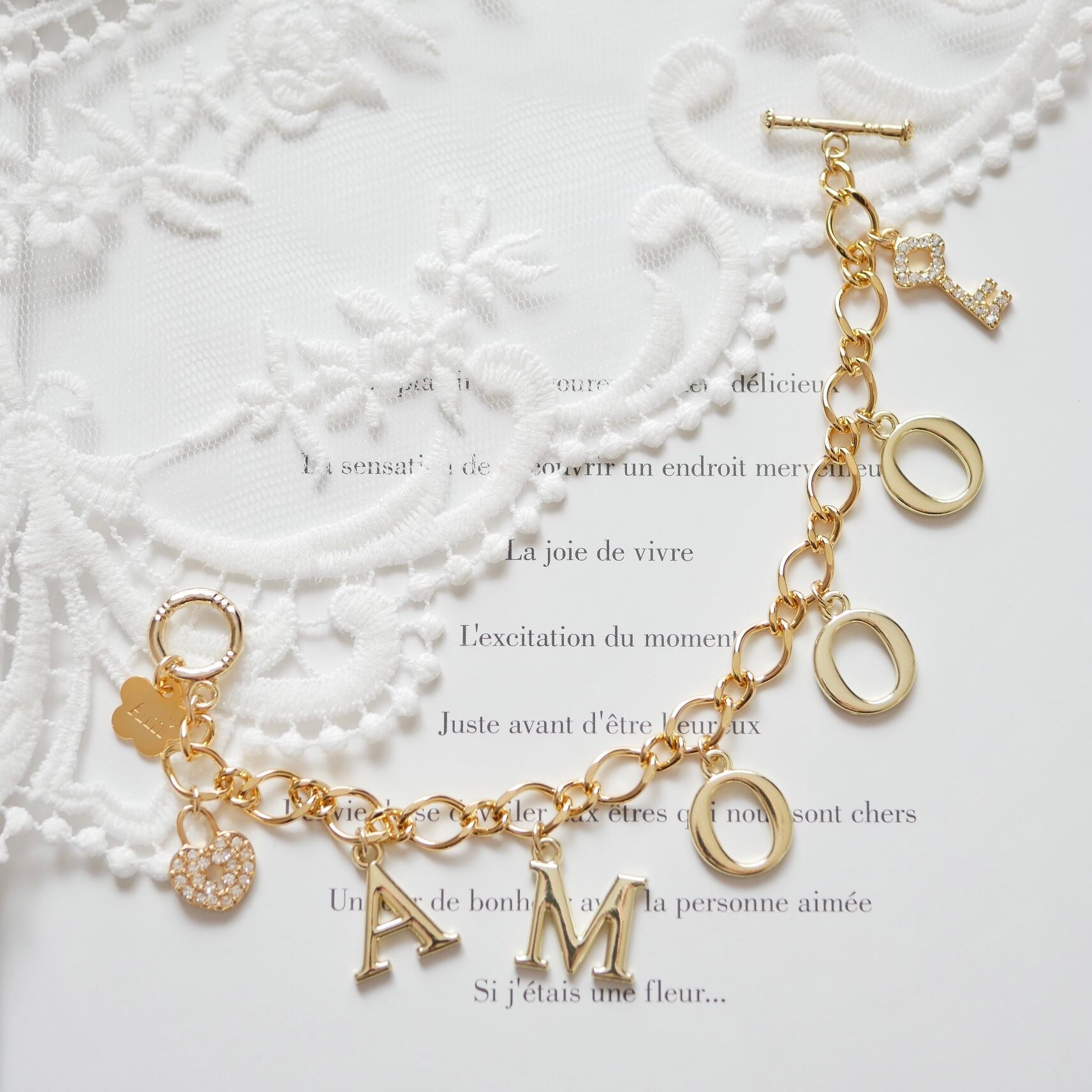 490 【カスタムオーダー】アルファベットチャームブレスレット/バッグ  