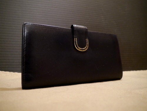 ◆Valentino ヴァレンティノ レザー長財布◆