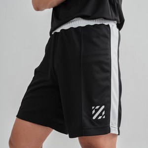 TRS26-003  SHORTS  BLK/WHT
