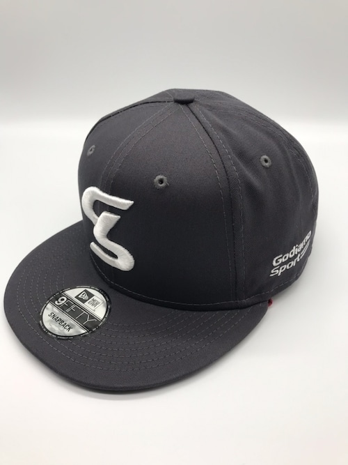 Godiamo Sport × NEWERA 9FIFTY FLAT BILL SNAPBACK CAP（DeepGray) 