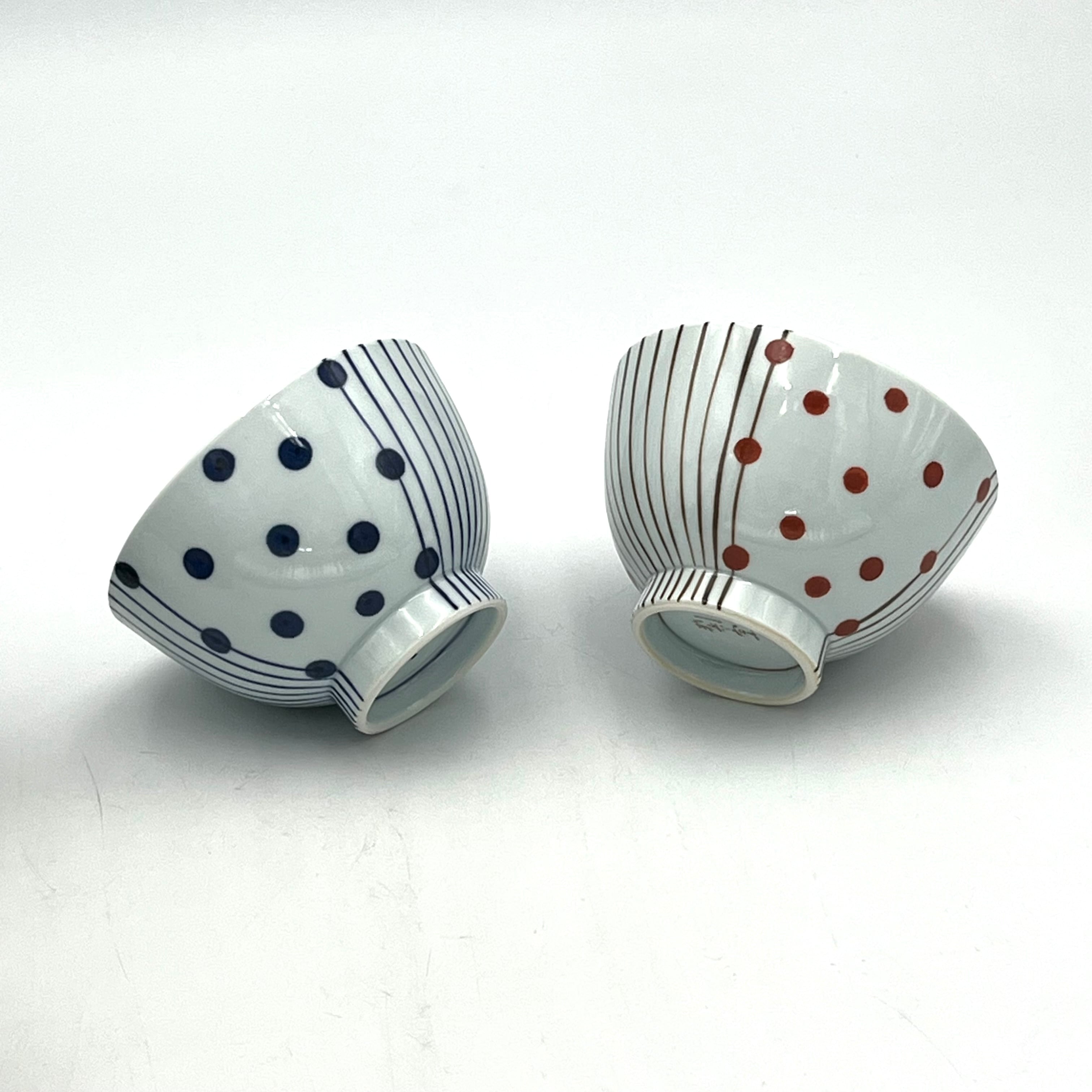 有田焼 水玉十草 茶碗 | 有田焼ショップ まるとも陶磁器