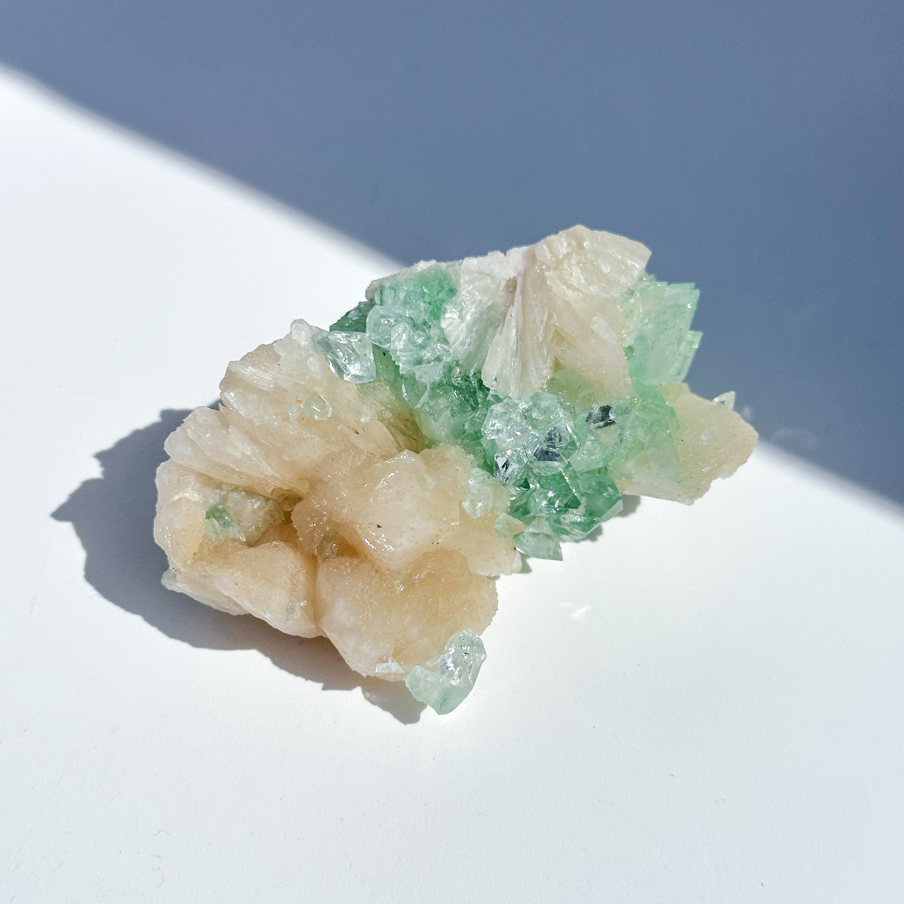 グリーンアポフィライト＆スティルバイト 78◇ Green Apophyllite