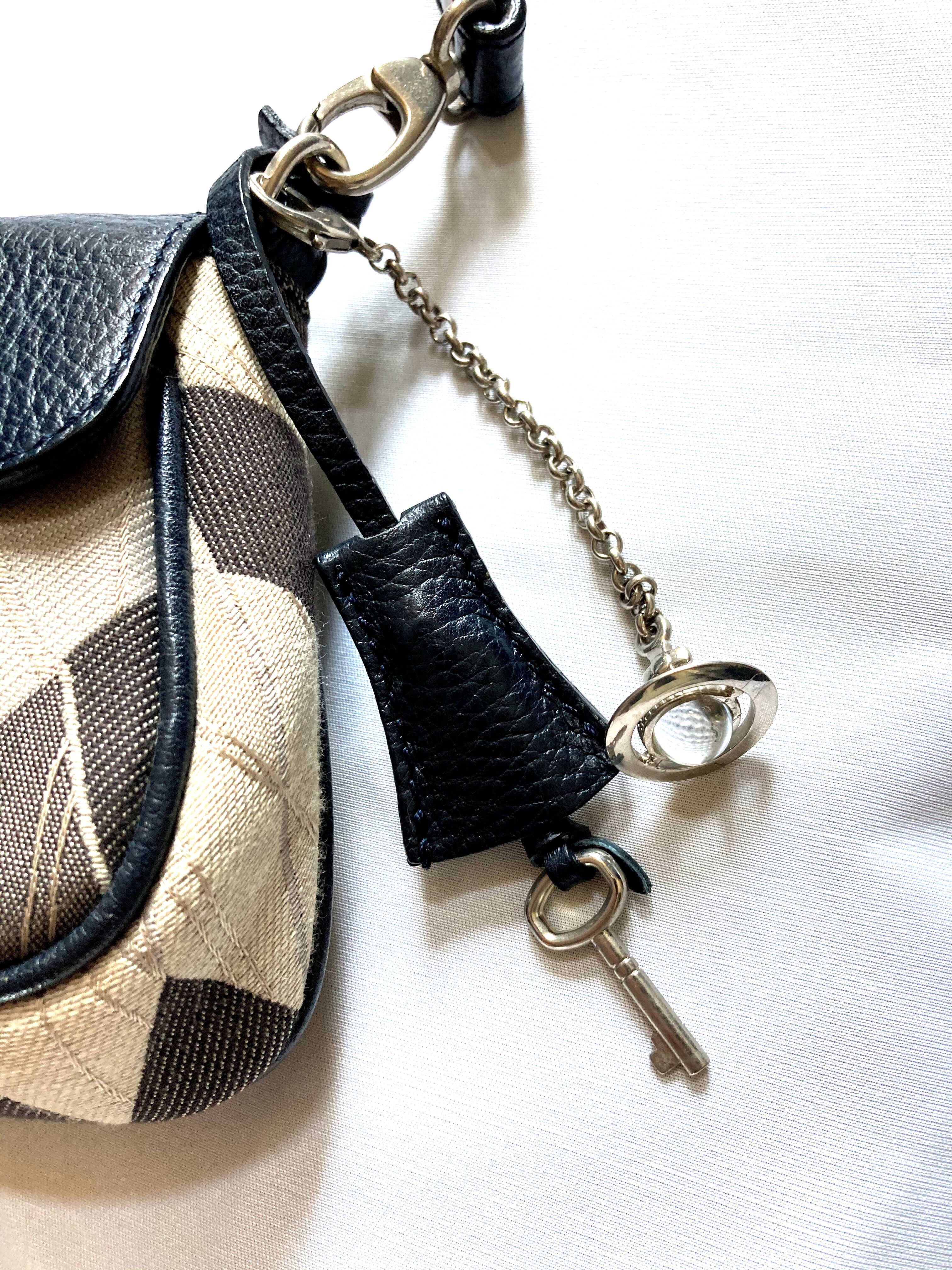 良好 レア 入手困難 Vivienne Westwood ヴィヴィアンウエストウッド
