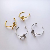 Ribbon hoop ピアス