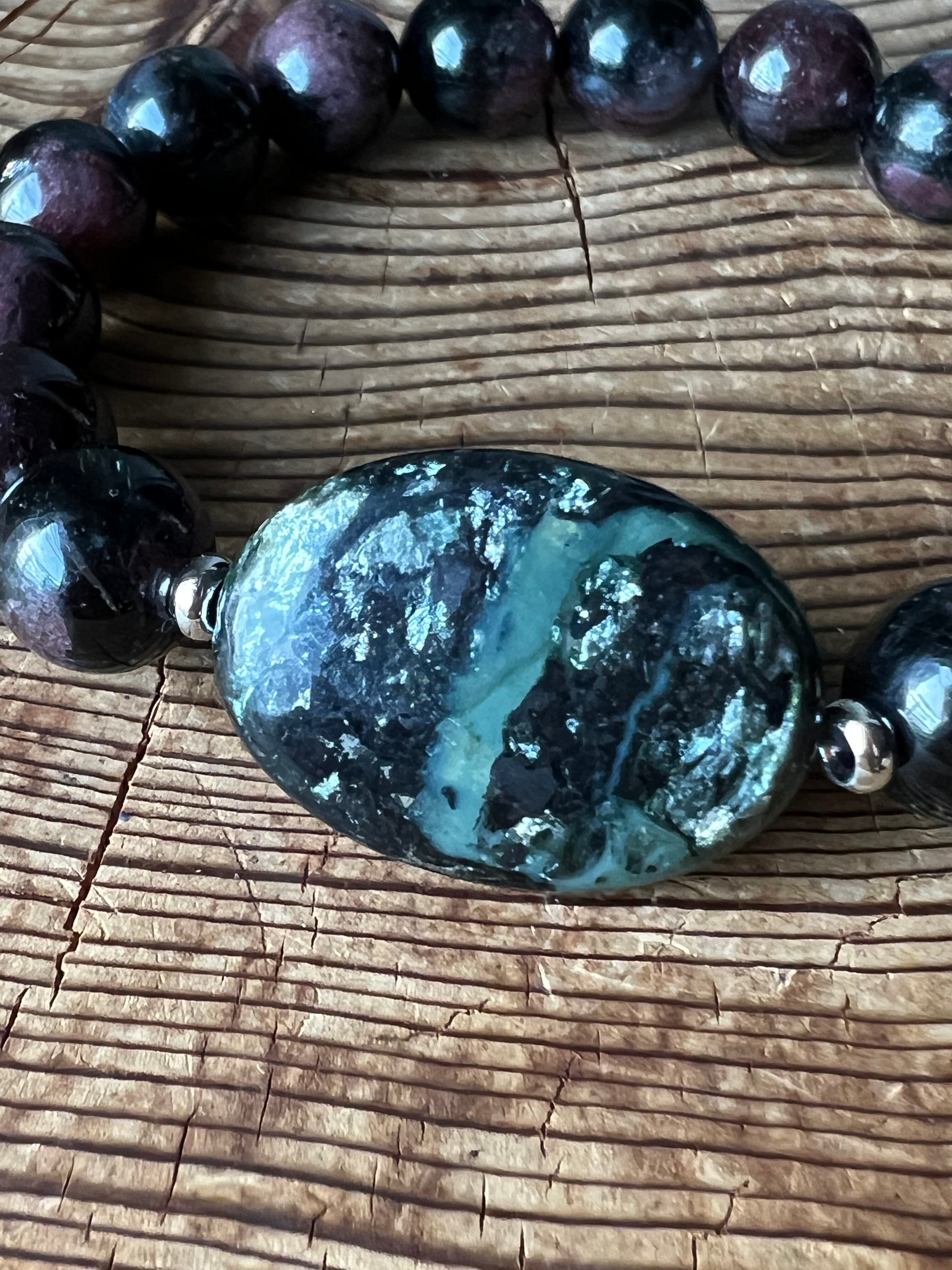 【秘密の扉】ヌーマイトインガーネット ブレス 10㎜