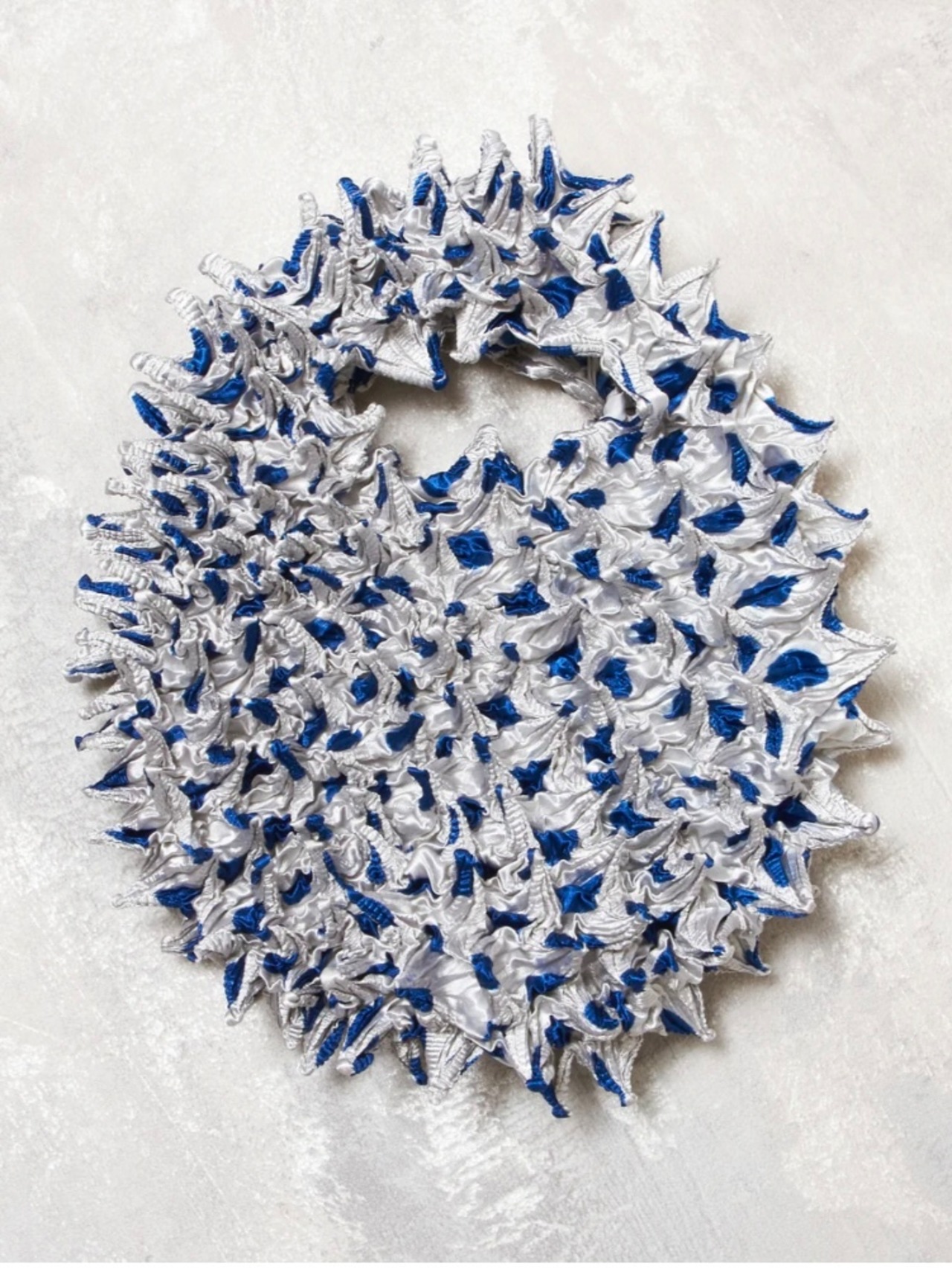 【送料無料】BUNZABURO 文三郎 / プチバッグ ラージドットSilver x Navy Dots - 2