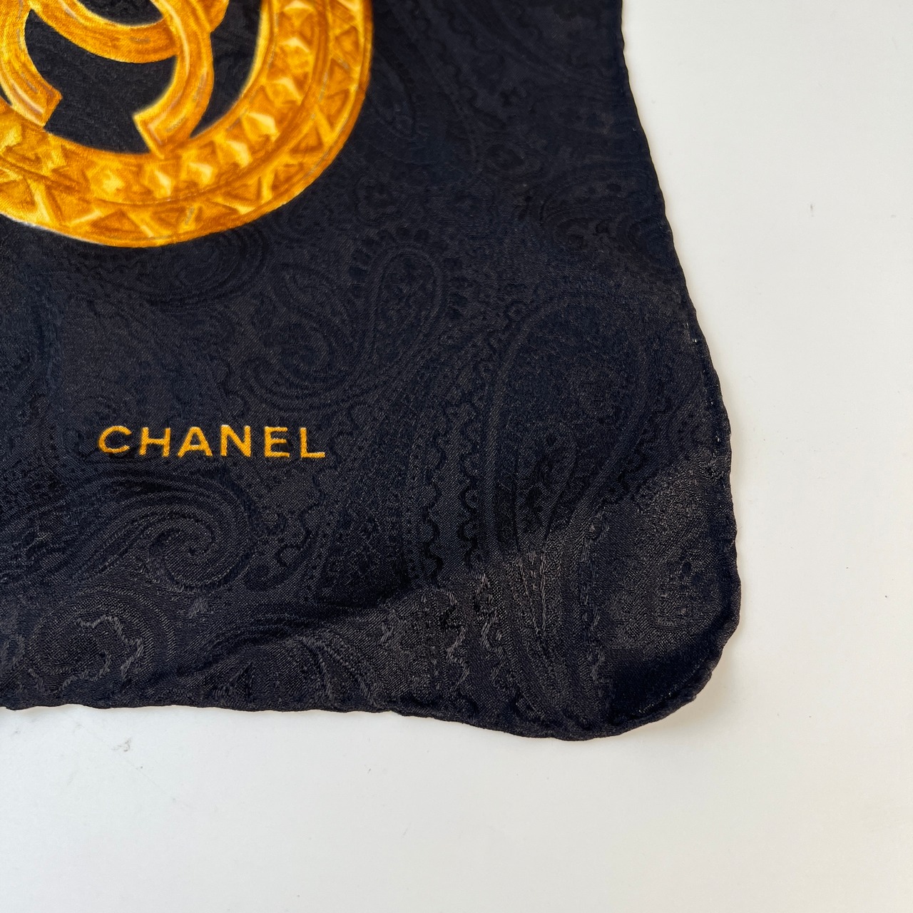 CHANEL シャネル  タグ付き  スカーフ ネイビー A-8476