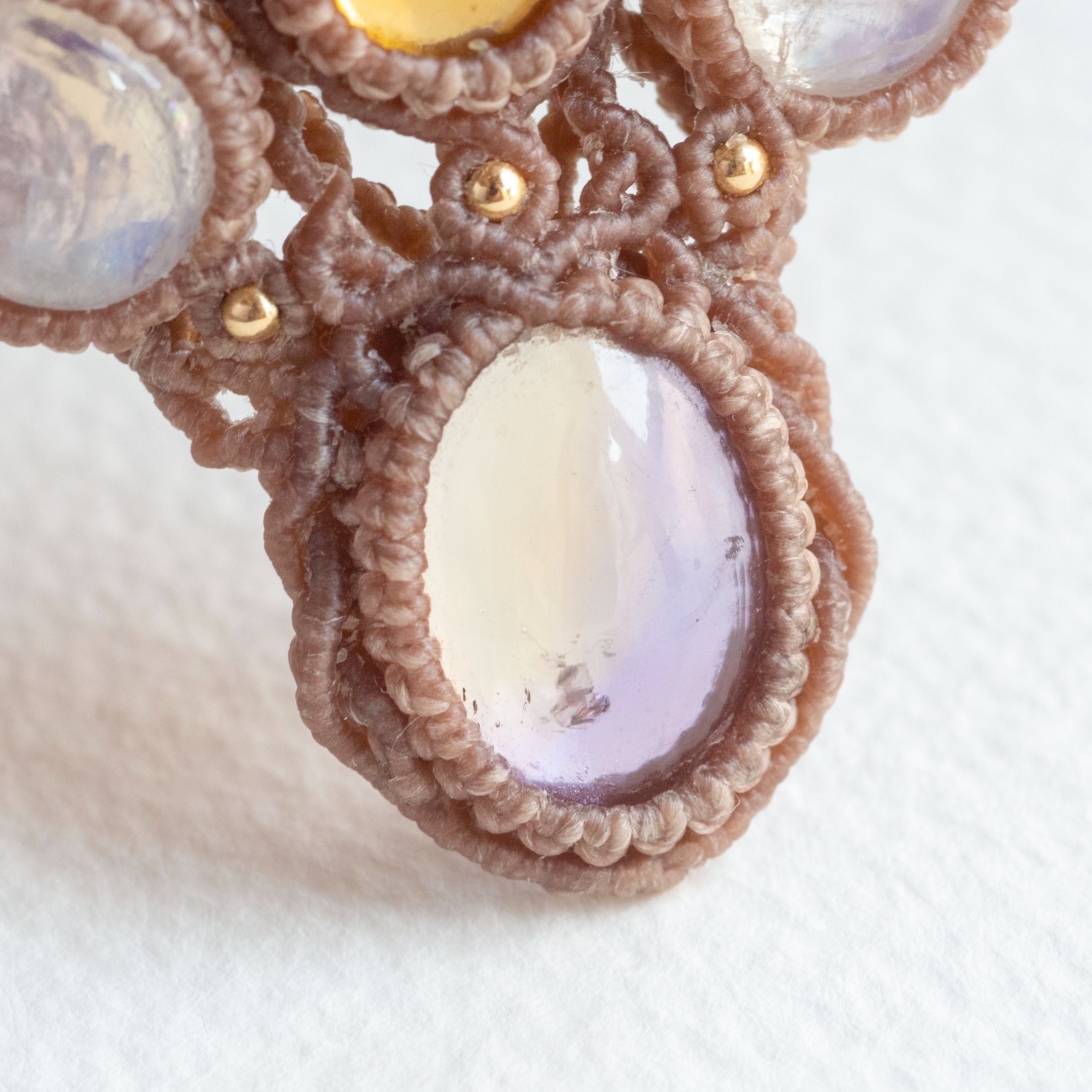 ムーンストーン・シトリン・アメトリンのマクラメ編み 天然石