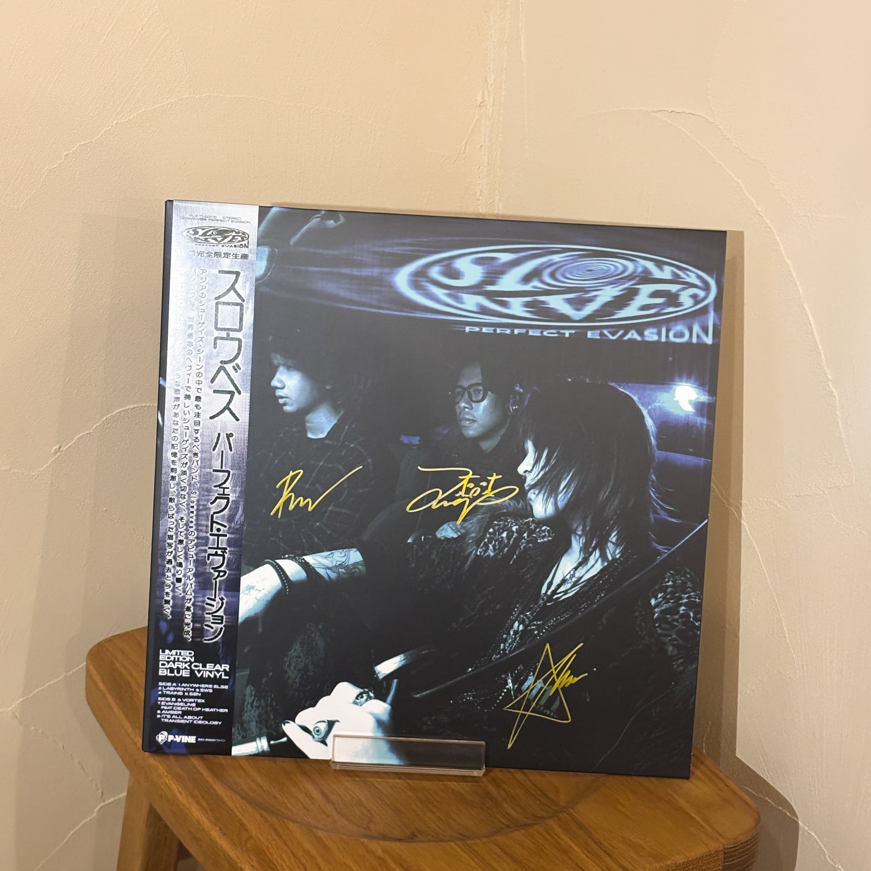 Slowwves / PERFECT EVASION(Ltd Clear Dark Blue Signed LP)