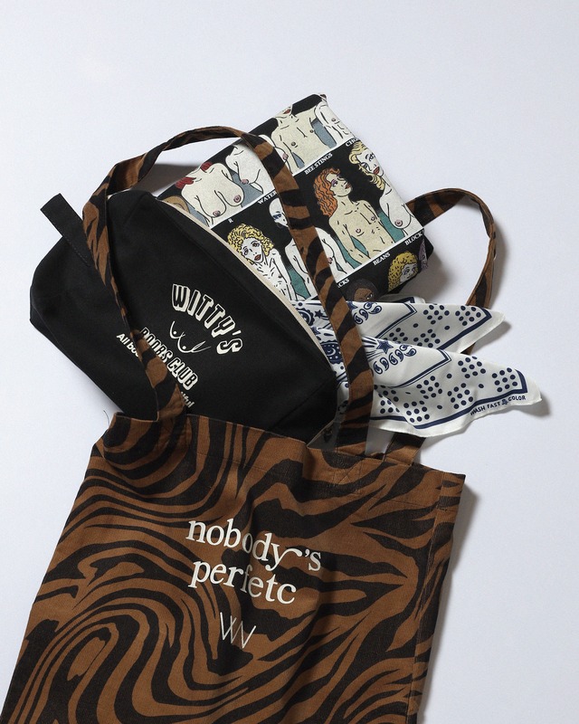 WV / Boobs Club Pouch  Black T-Shirt Set - Osaka Exclusive